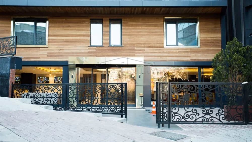 Akademia Viva Girls’ Dormitory dormitory