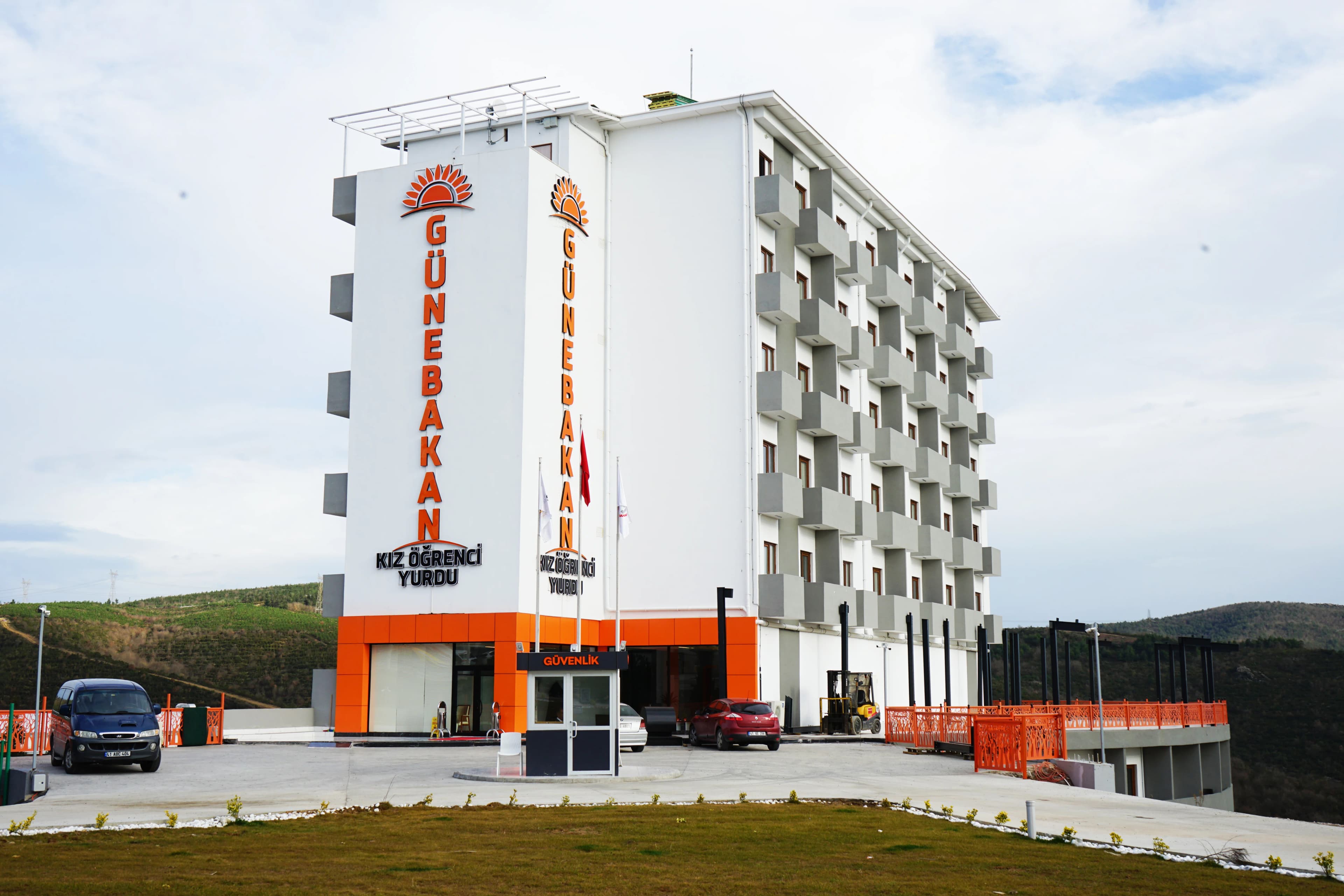 Hosteli ya Wasichana ya Gunebakan dormitory