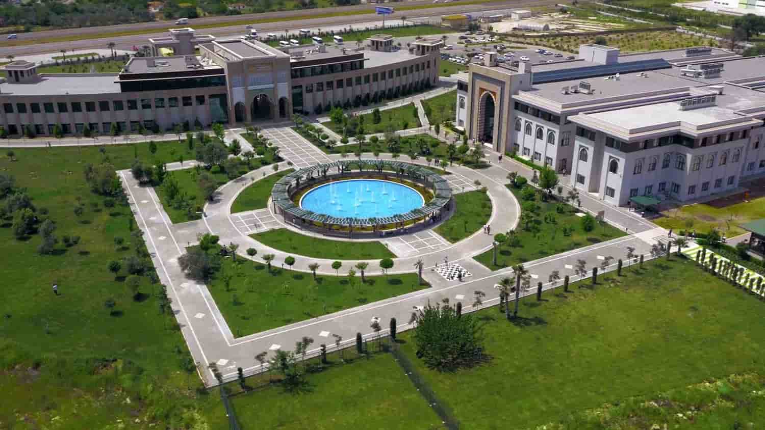 University view of Chuo Kikuu cha Antalya Bilim