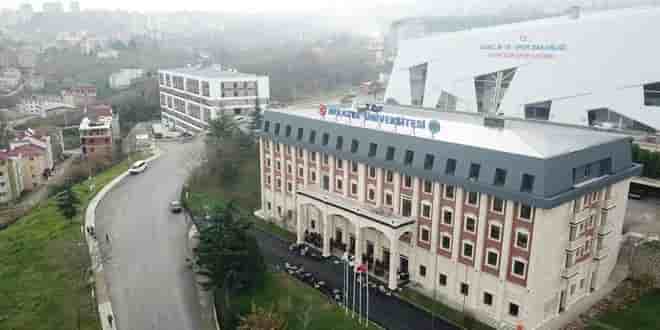 University view of Chuo Kikuu cha Avrasya