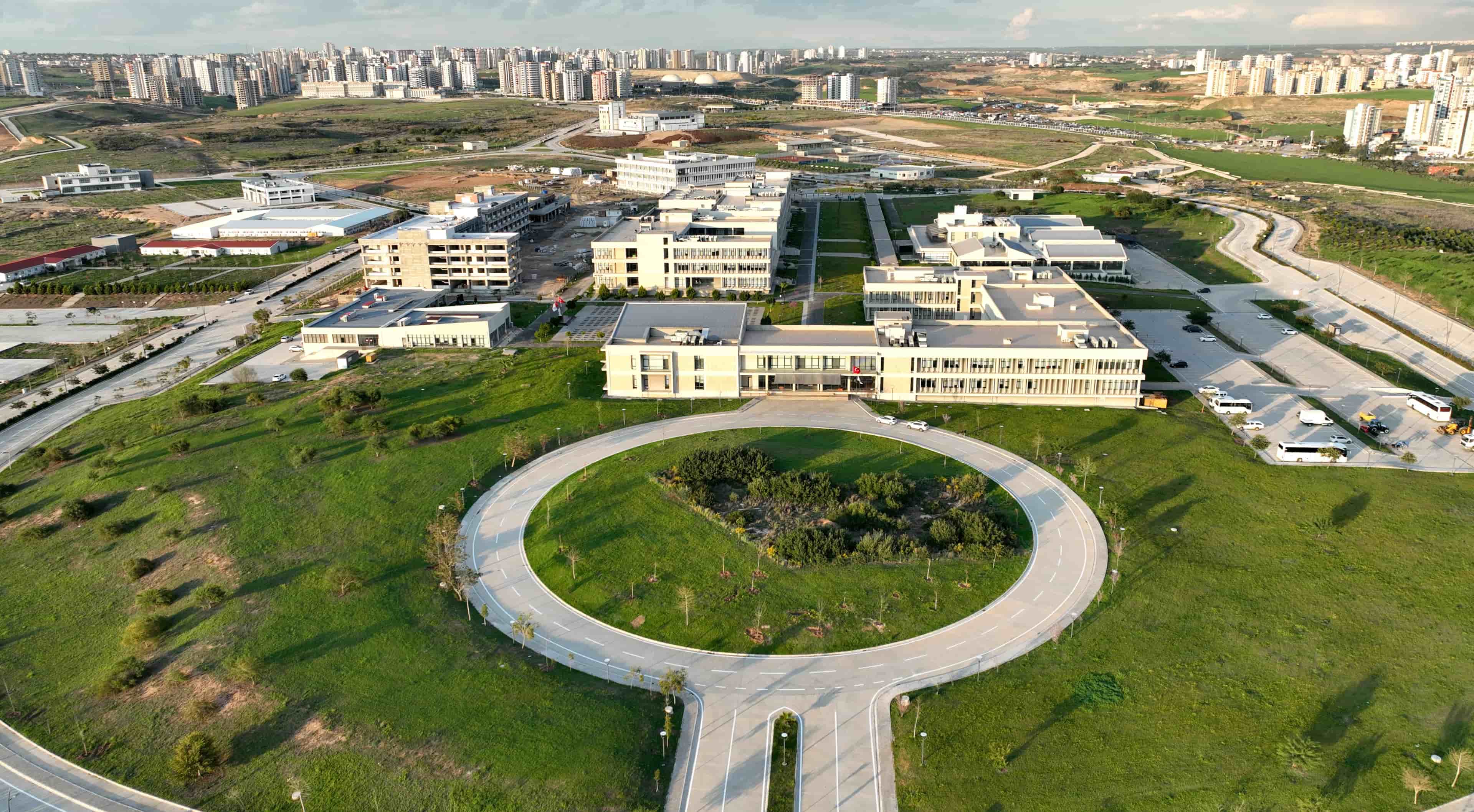 University view of Университет науки и технологий Адана Альпарслан Тюркеш