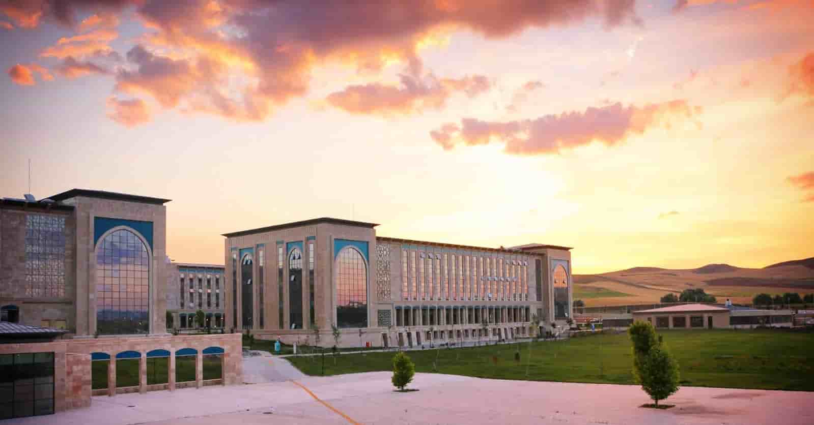 University view of Jaamacadda Ankara Yildirim Beyazit