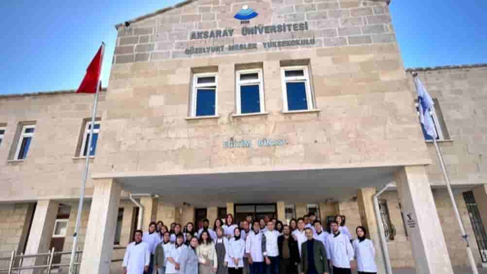 هنرستان فنی گوزلیورت campus