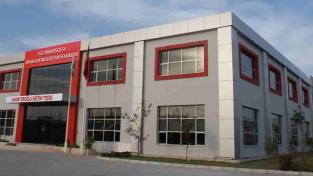 Gaziemir Kampusy campus