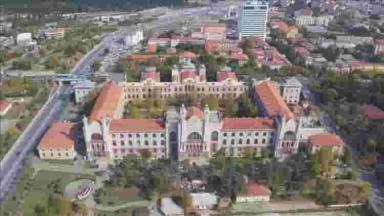 Jaamacadda Caafimaadka iyo Teknoolojiyadda Istanbul