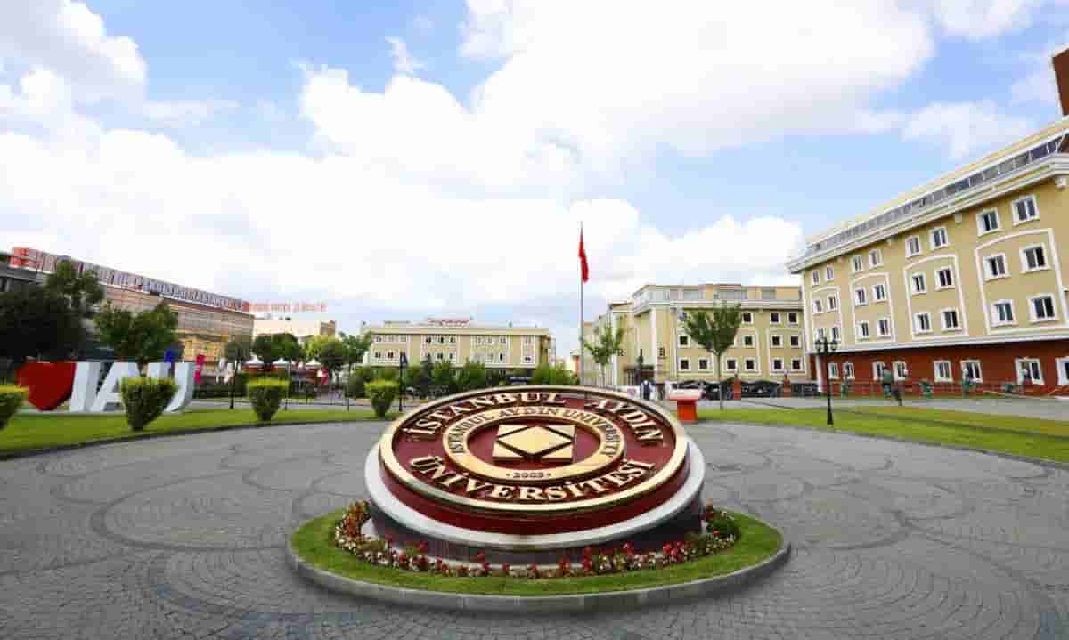 Истанбул Айдън Университет в Турция: Факултети, Програми и Приемен Процес