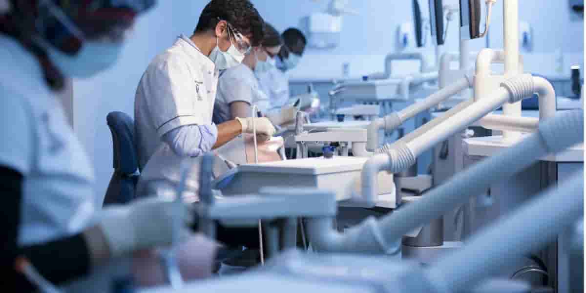 Turkiyada aspirantura stomatologiyasi: Mavjud mutaxassisliklar va dasturlar